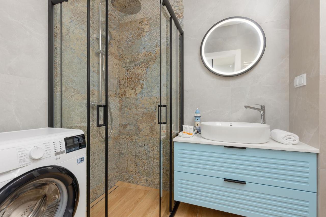 Apartment Westfield Burakowska With Parking By Renters *