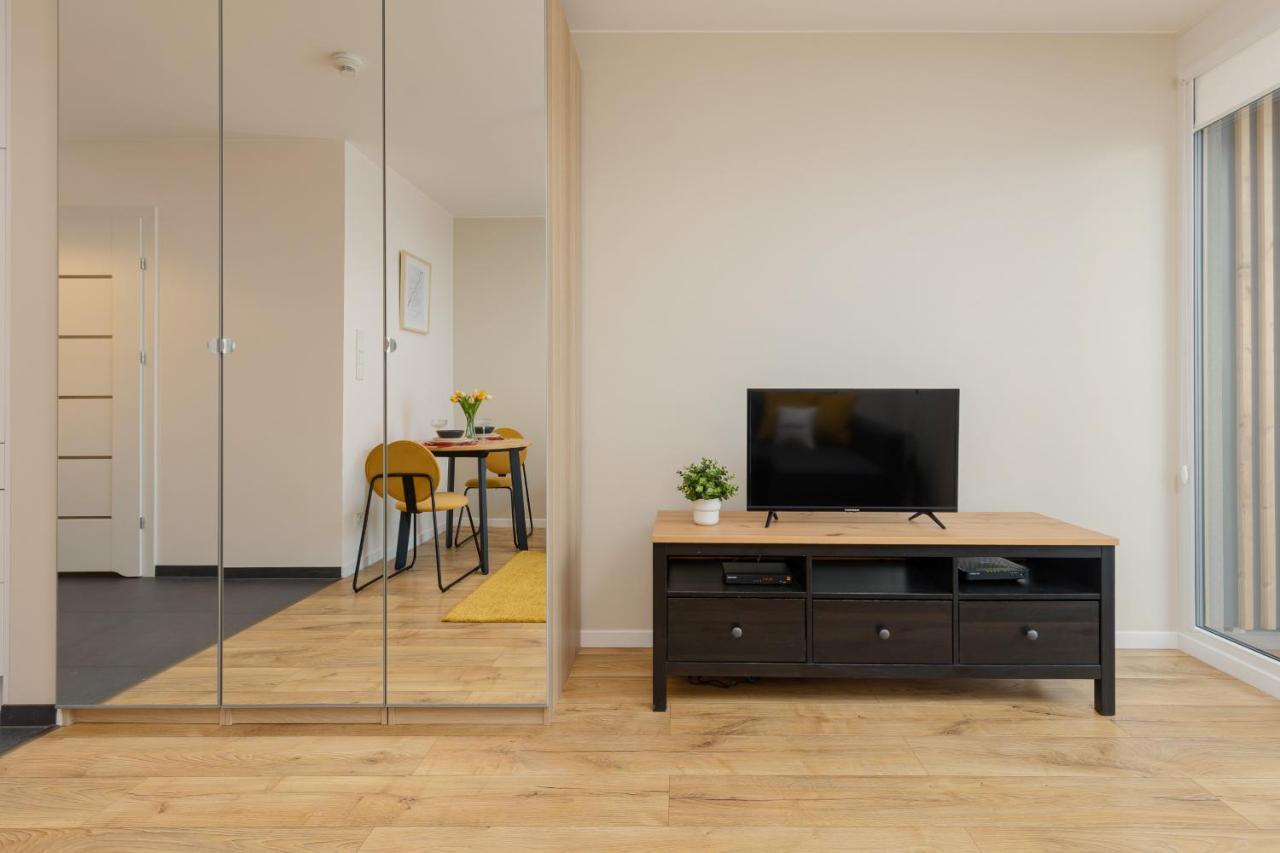 Pet-friendly Kokoryczki By Renters Apartament Warszawa