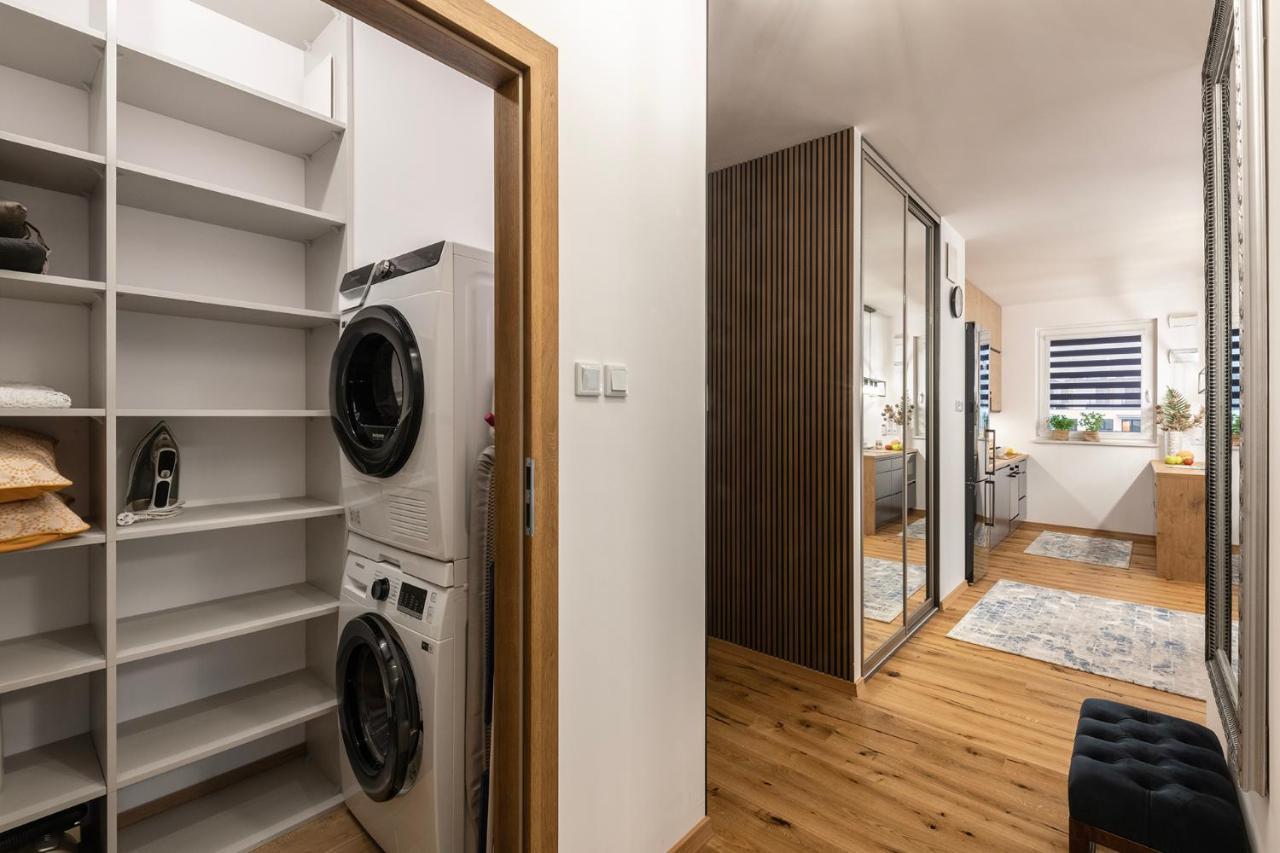 Apartment Shortstaypoland Pluznicka *