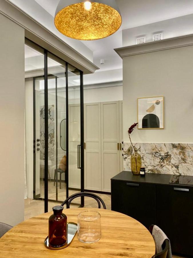 Ak Apartment