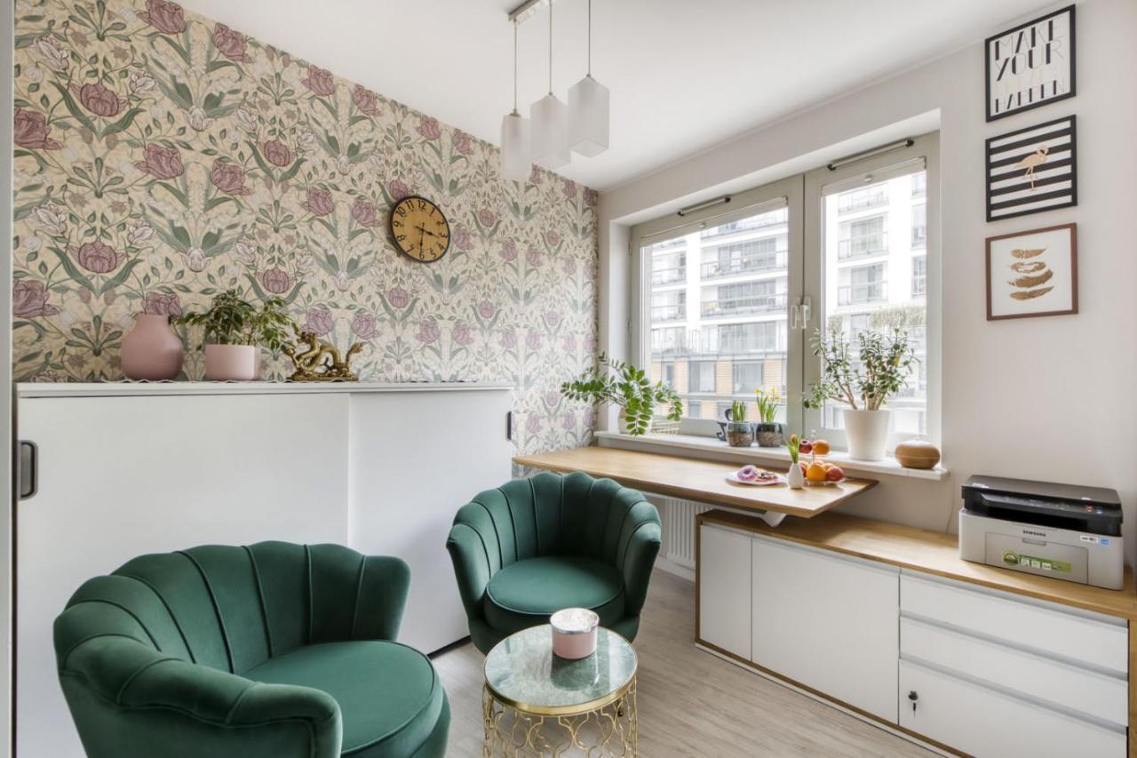Apartment Flower