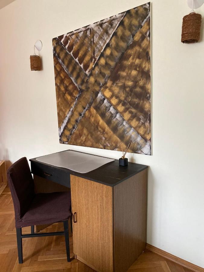 Apartment Przejazdem Na Polnoc Bielany Warsaw