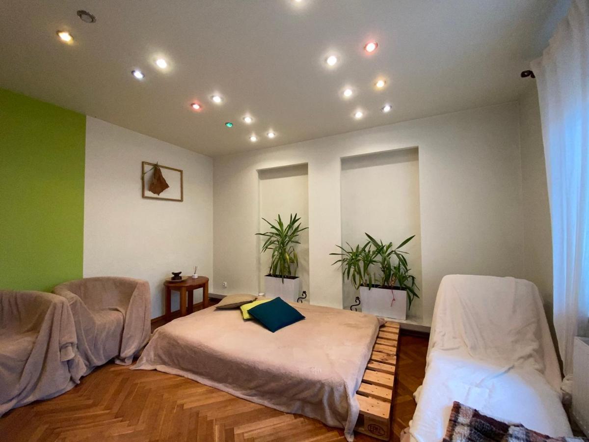 Apartment Przejazdem Na Polnoc Bielany