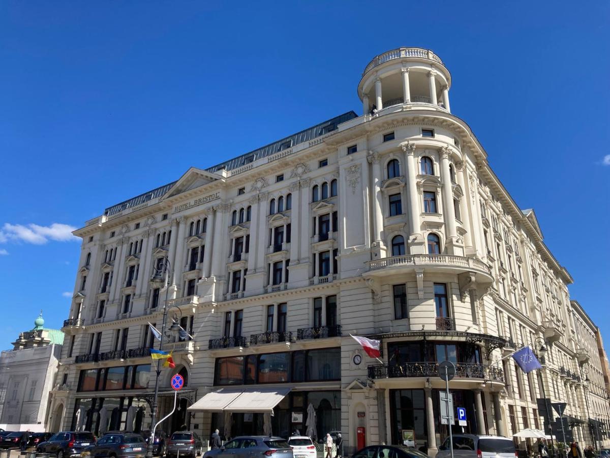 Cozy Downtown Srodmiescie Apartment: Entertainment Hub With Wi-fi * Warsaw