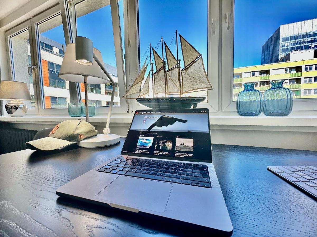 Apartament White 2 Metro Wifi 600 Mbs 75'tv Netflix, Disney+ Hbo
