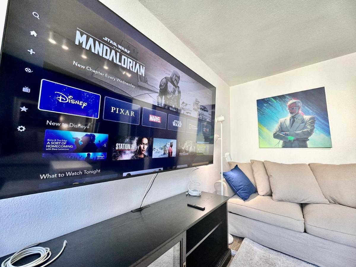 White 2 Metro Wifi 600 Mbs 75'tv Netflix, Disney+ Hbo * Warszawa