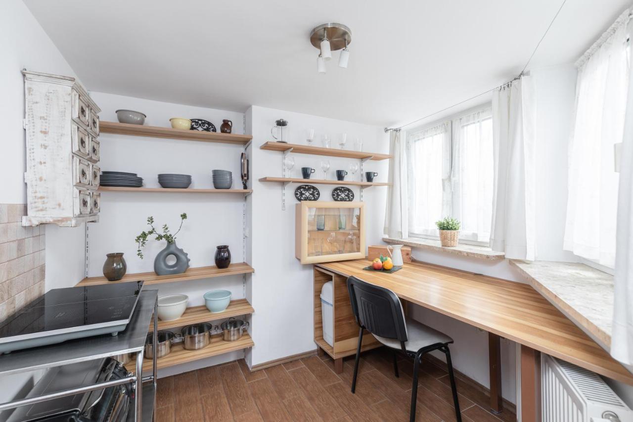Superapart Cieplarniana 44b Warszawa