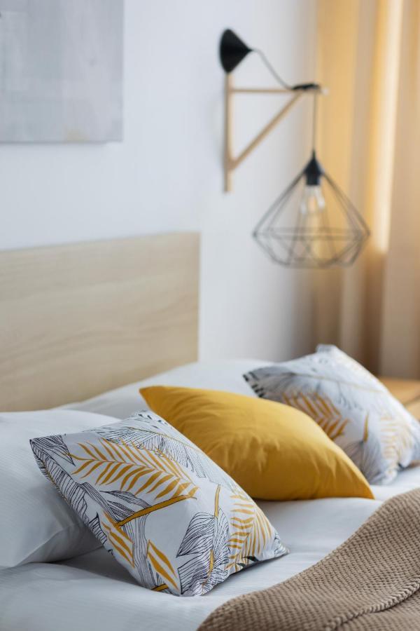 Wola With Balcony Sokolowska By Renters Apartament *