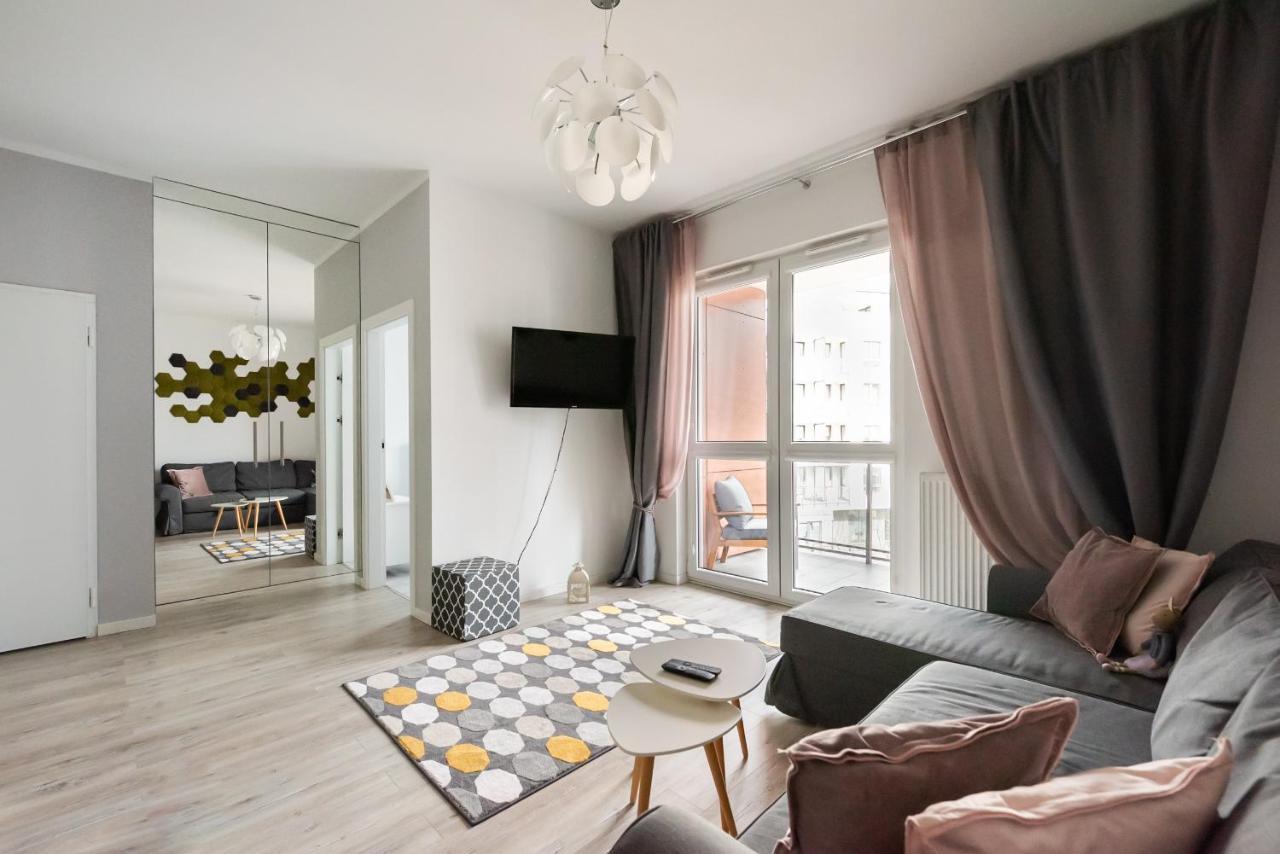 Ursynow Geometric Homey * Warsaw