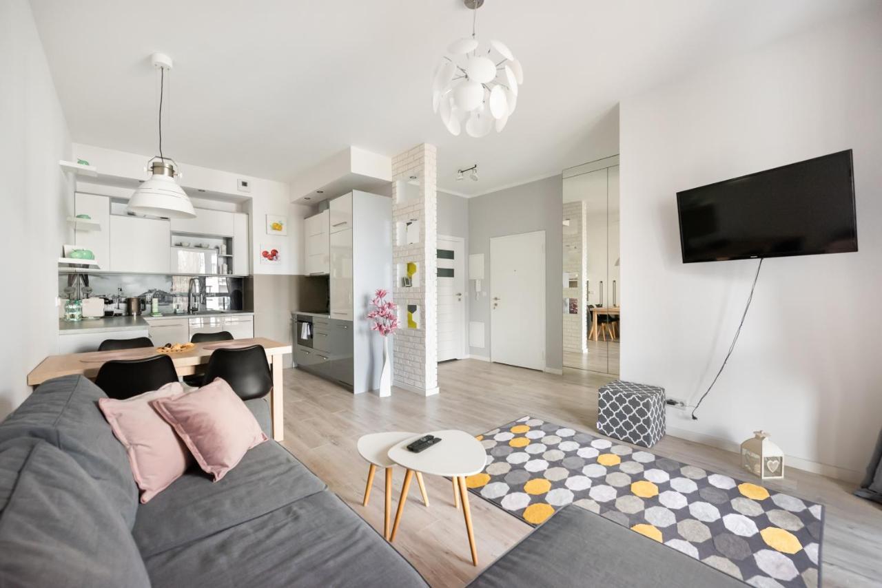 Ursynow Geometric Homey Apartment