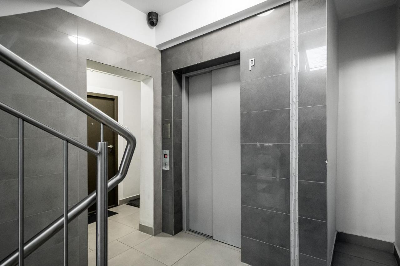 Ks Powisle Apartment Warsaw