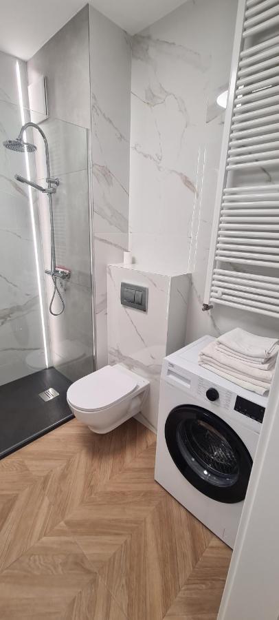 Bohema Praga - New Lux Near Metro And With Bedroom *