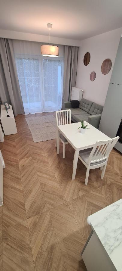 Bohema Praga - New Lux Near Metro And With Bedroom Apartment