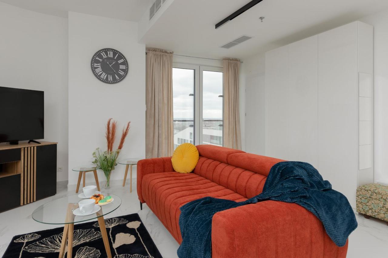 Exceptional Business By Renters *
