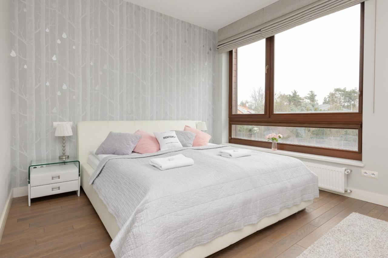 Three-bedroom Family House With Garden Nowa Wies By Renters Warszawa