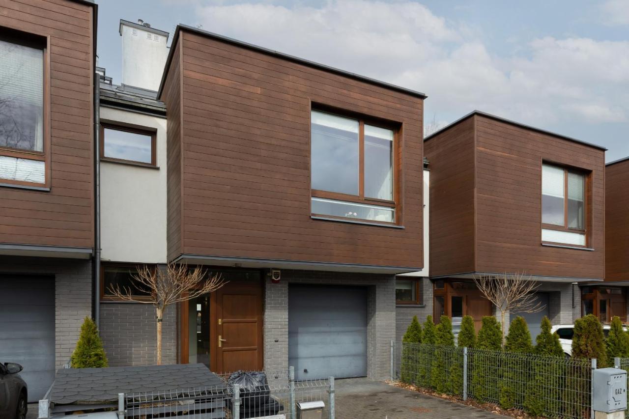 Holiday home Three-bedroom Family House With Garden Nowa Wies By Renters Warsaw