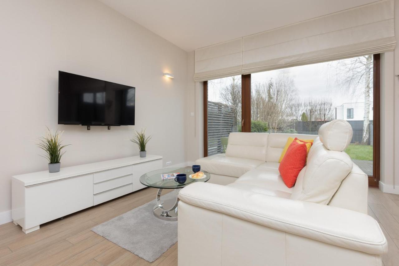 Three-bedroom Family House With Garden Nowa Wies By Renters * Warszawa