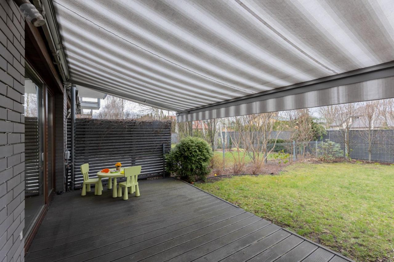 Three-bedroom Family House With Garden Nowa Wies By Renters *