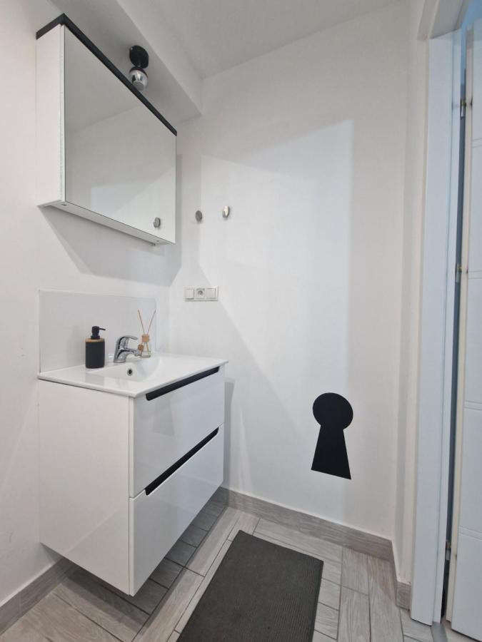 Trzech Krzyzy Konopnickiej 3 Apartment Warsaw