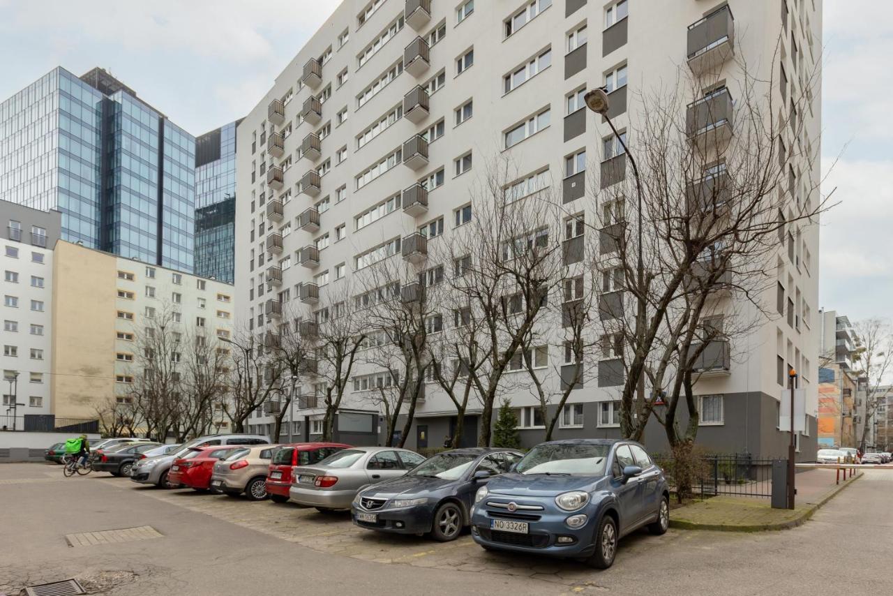 Stylish Heart Of By Renters