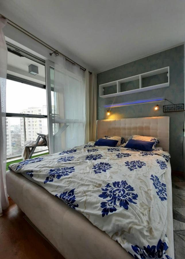 Przestronny Apartament Happy 7 Apartment Warsaw