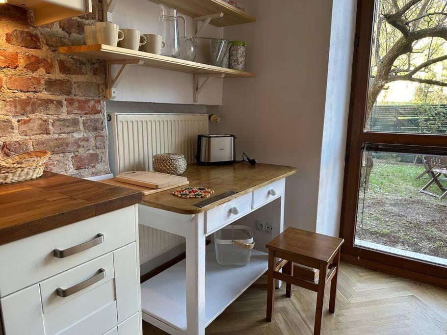 Stary Mokotow, Z Ogrodkiem Apartment Warsaw