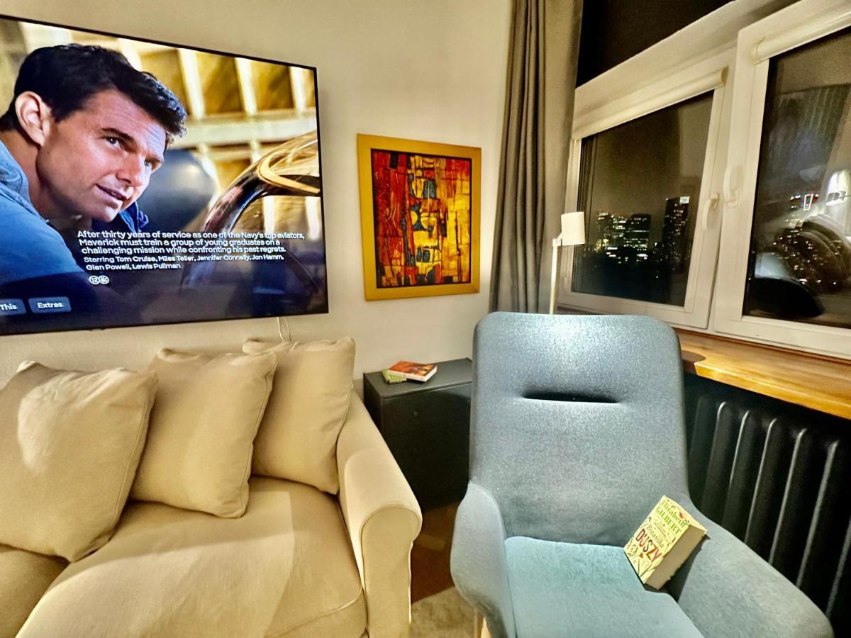 Apartament Metro Wifi 1gbs 75'tv Netflix Hbo