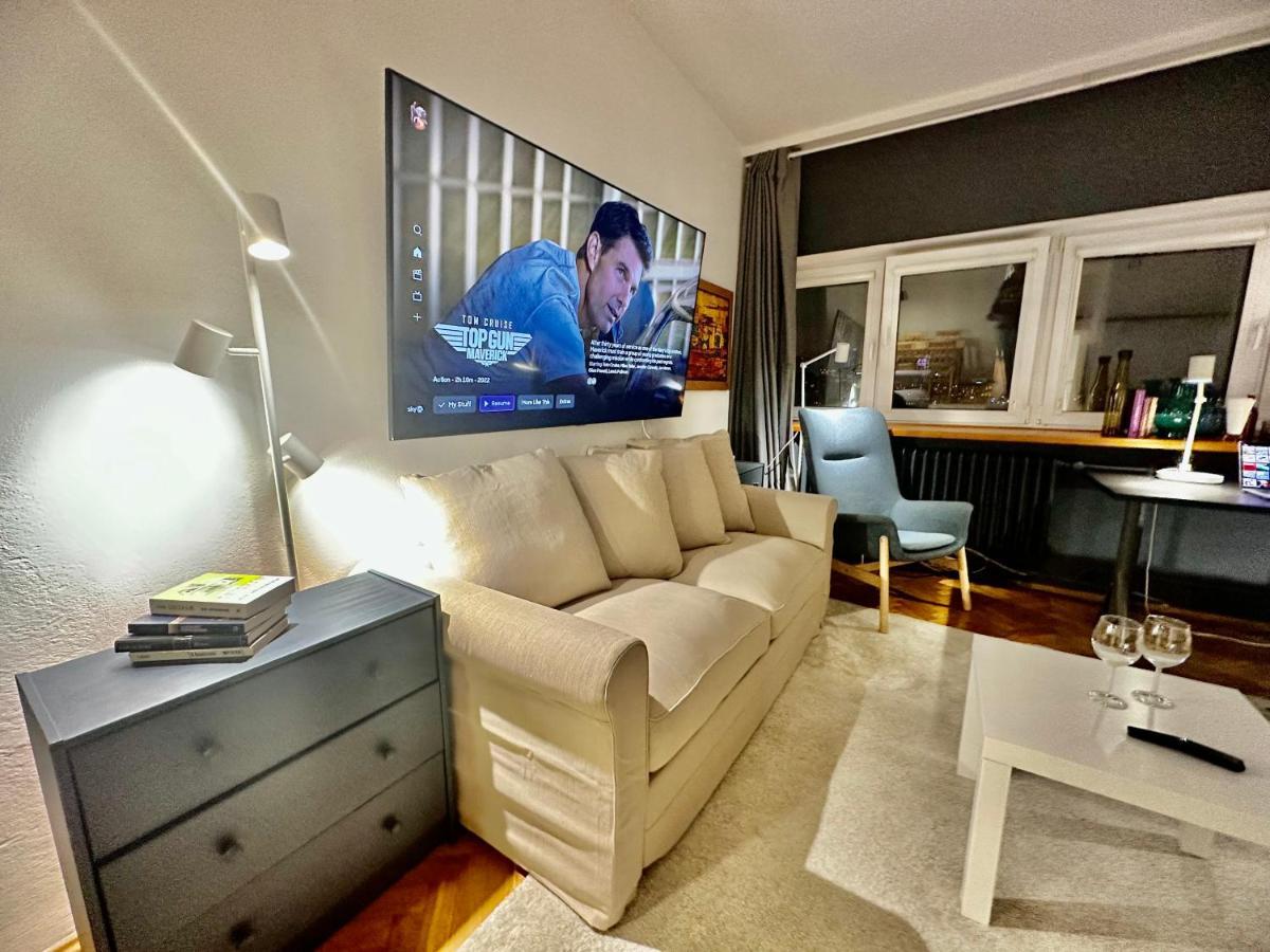 Apartament Metro Wifi 1gbs 75'tv Netflix Hbo Warszawa