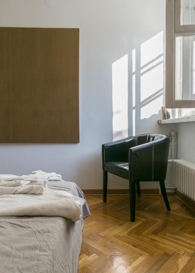 Apartment Modernist In The Old Town *