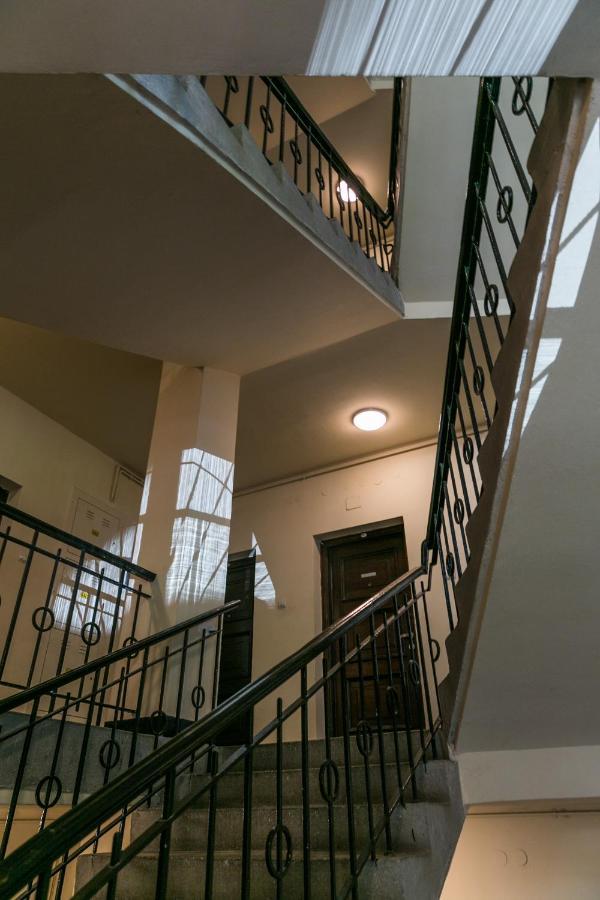 Modernist In The Old Town Apartment Warschau