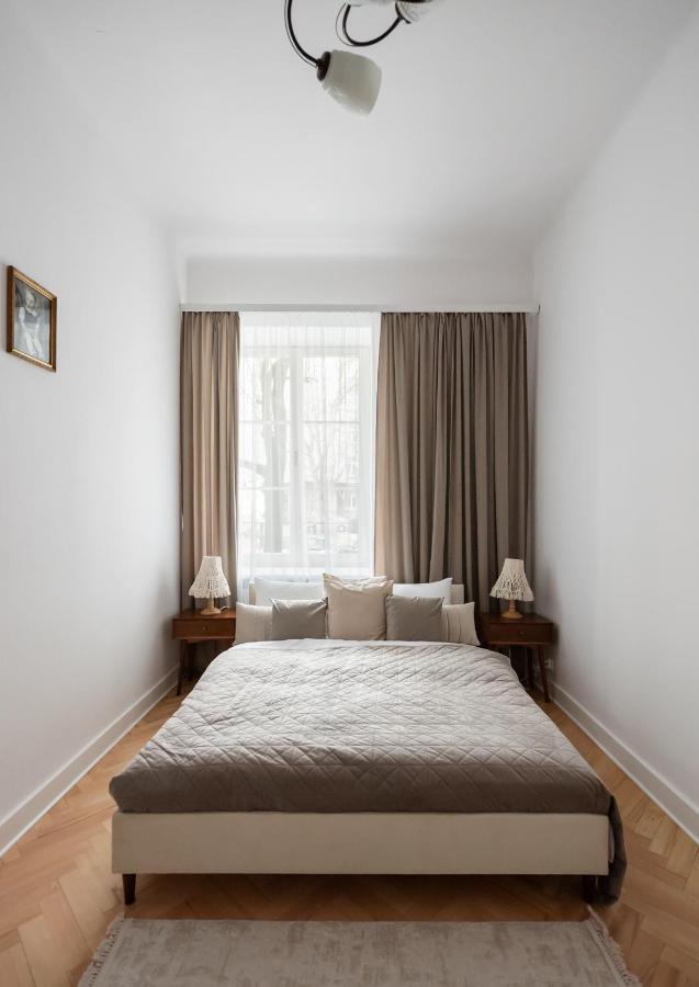 Wilcza Modern Prl Apartament Warszawa