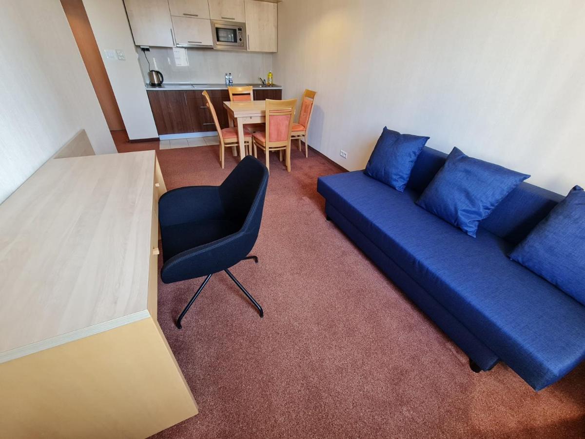 Apartment 10q - Z6 902 Warsaw