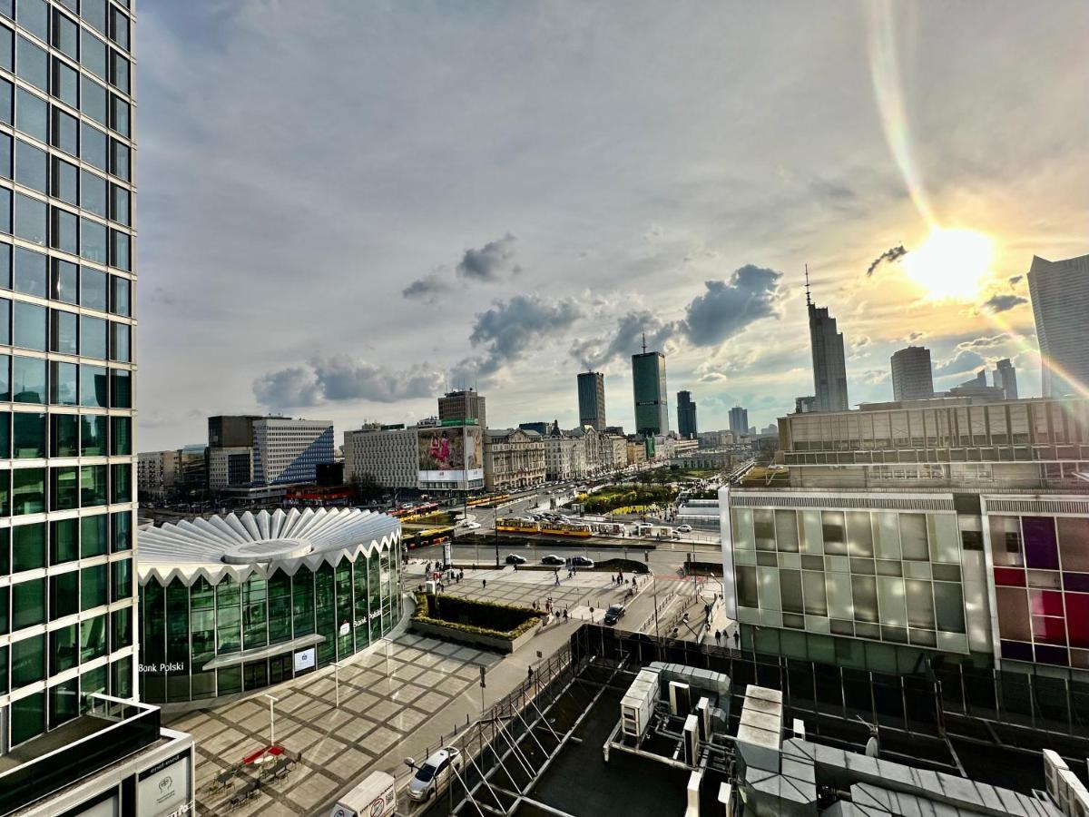 View Metro Wifi 1gb 80'tv Netflix Disney+ Hbo Apartment *