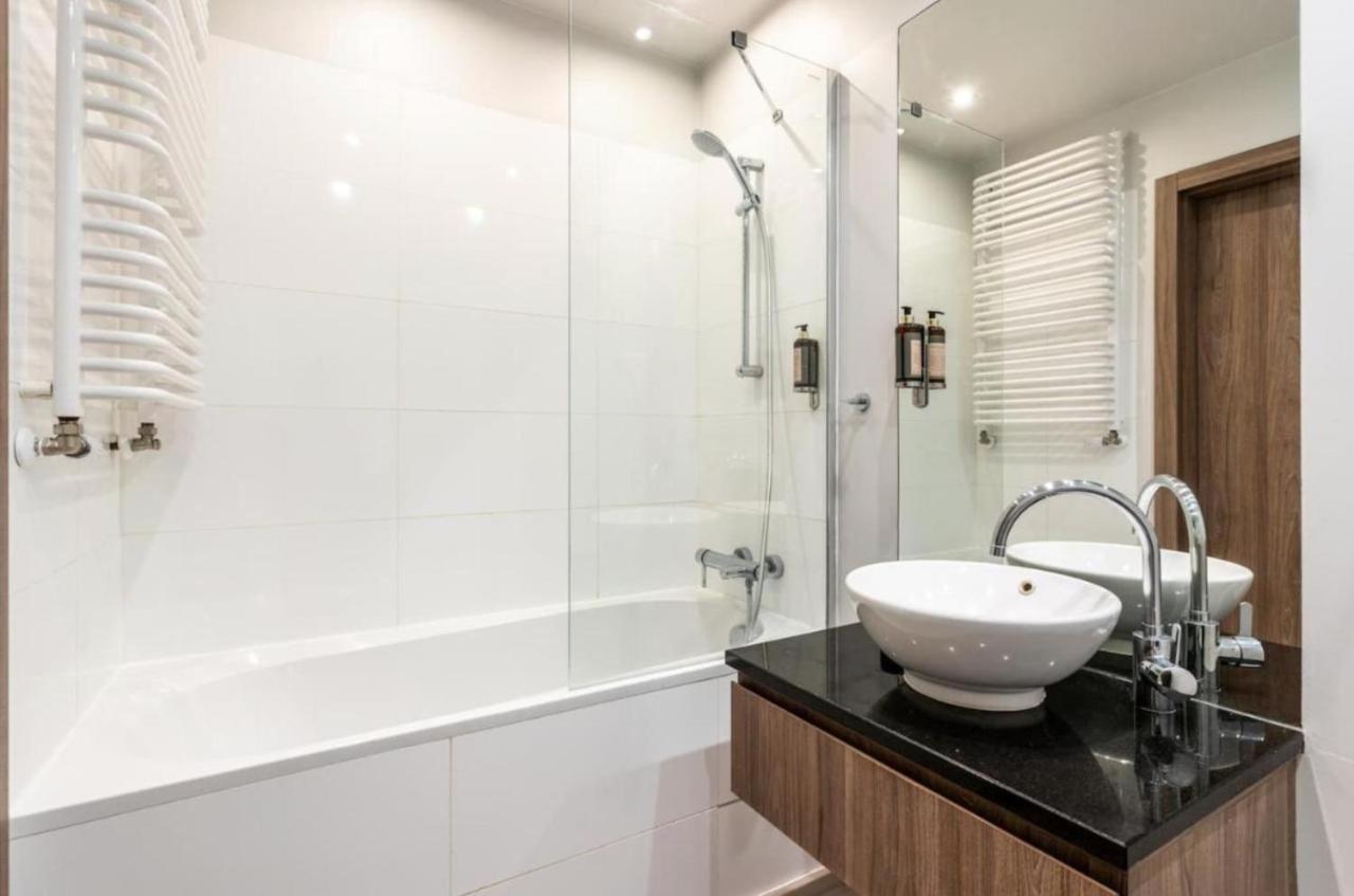 Golden - Browary Warszawskie - Luxury & Cozy - Oxygen Residence- Wronia Apartment *