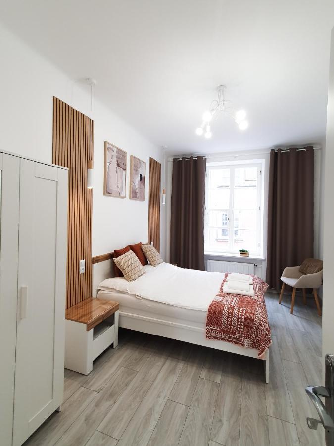 Apartment Atma - Ul. Piwna, Stare Miasto/the Old Town Warsaw