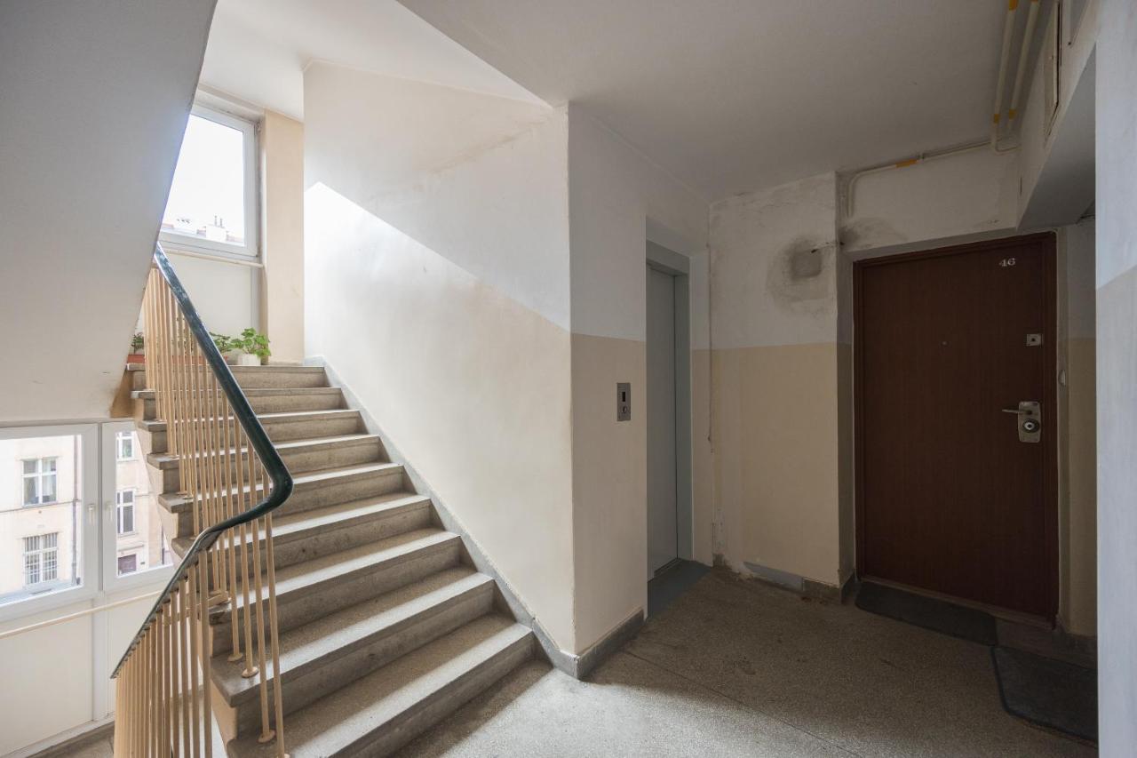 Apartment Srodmiescie Homely Warsaw