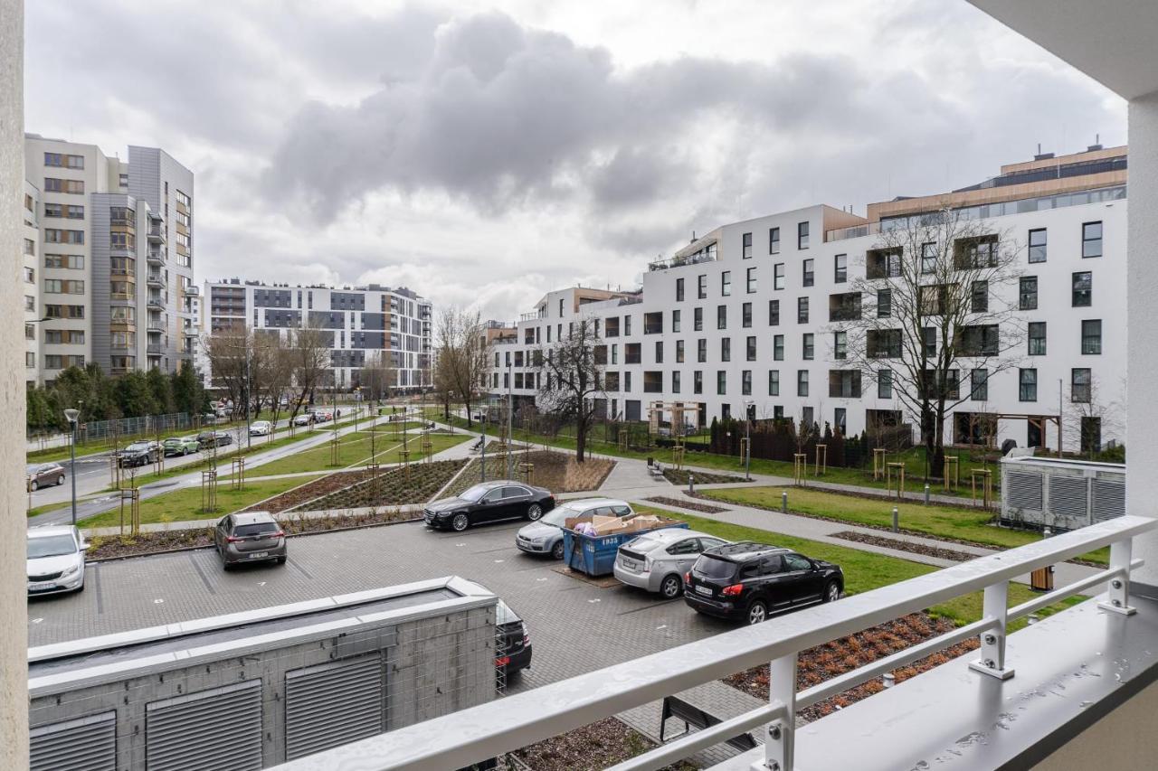 Stylish Flat Near The Chopin Airport *
