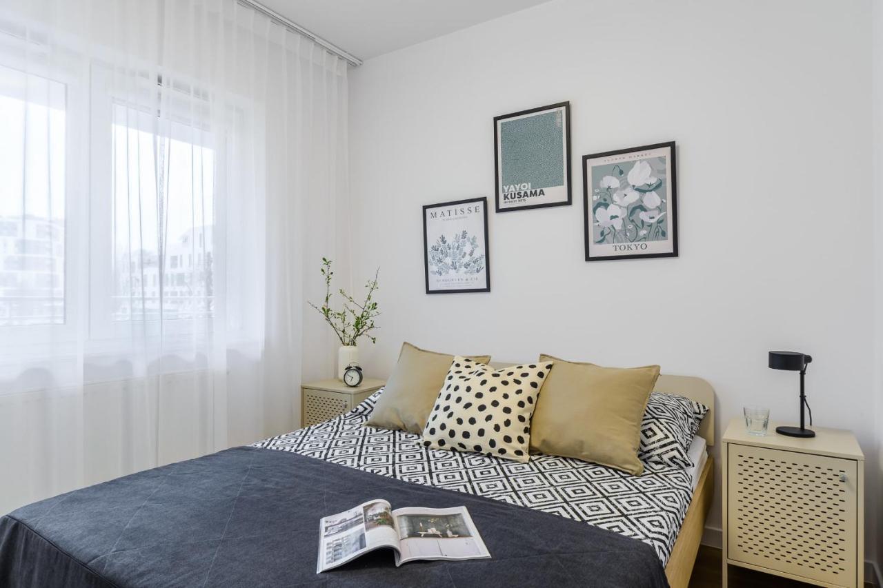 Apartment Stylish Flat Near The Chopin Airport *
