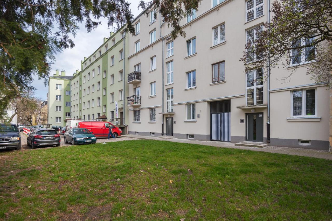 Rondo Wiatraczna Loft Apartment Warsaw