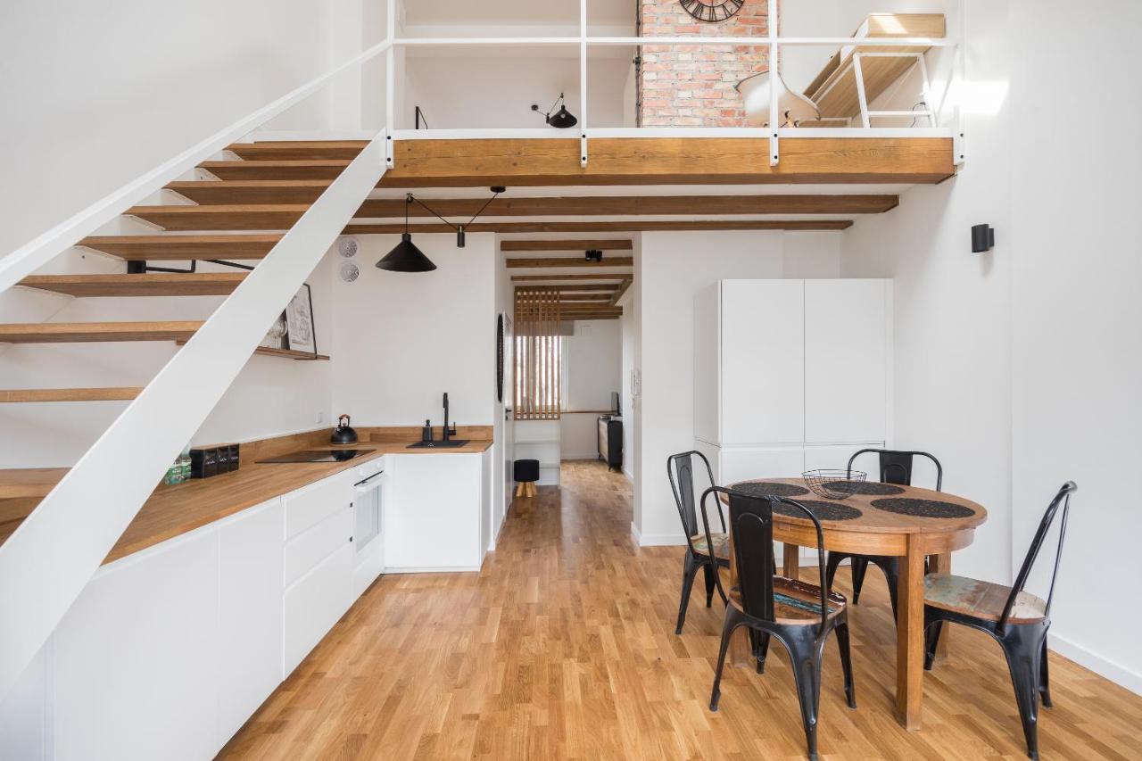 Rondo Wiatraczna Loft