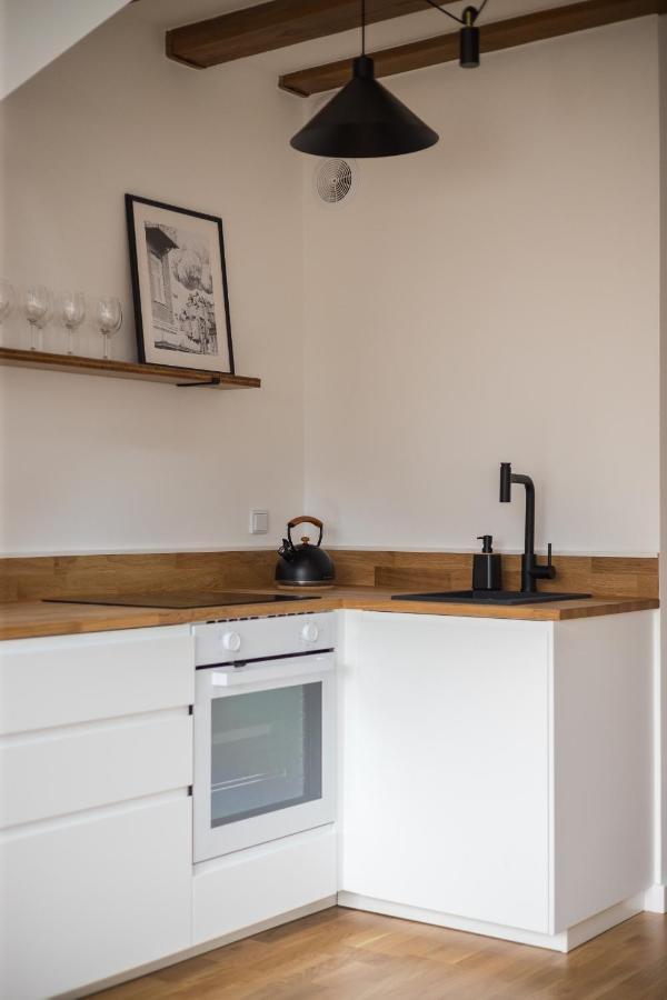 Rondo Wiatraczna Loft Apartment Warsaw
