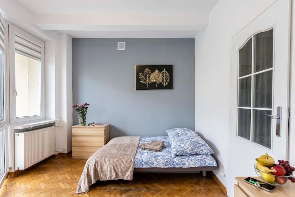 Krucza 17, Centrum Apartament *