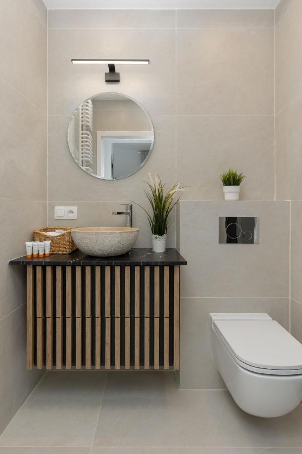 Exceptional Business By Renters * Warszawa