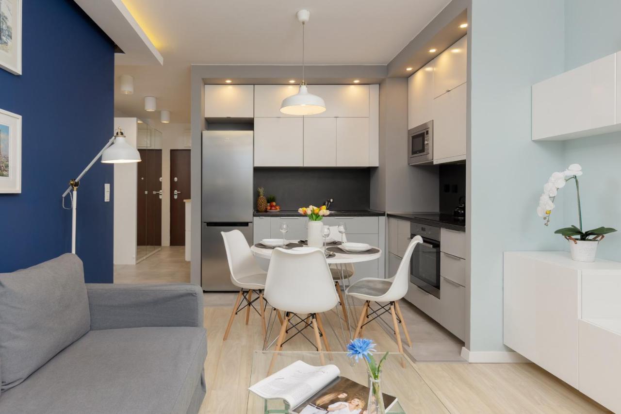Apartament Wola With Balcony Sokolowska By Renters Warszawa