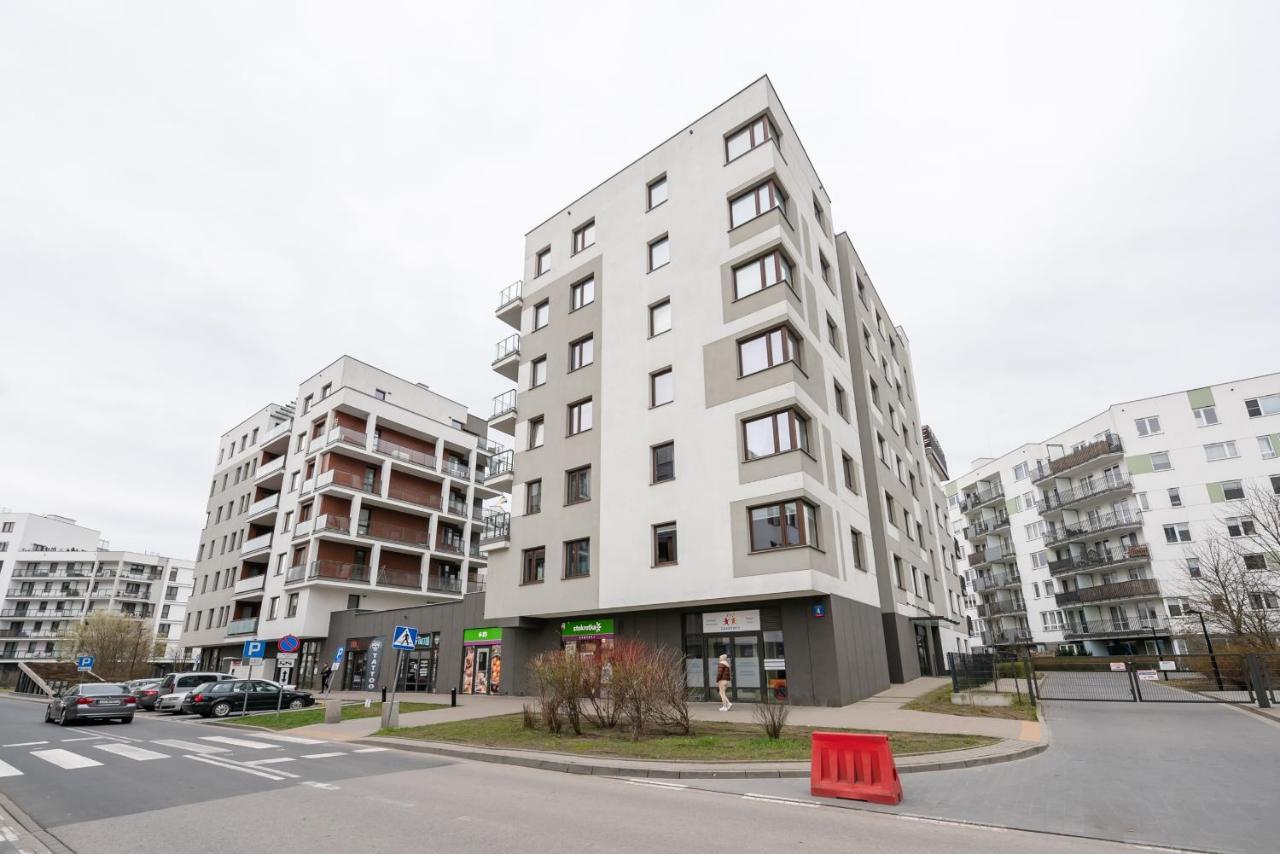 Ursynow Geometric Homey Apartment Warsaw