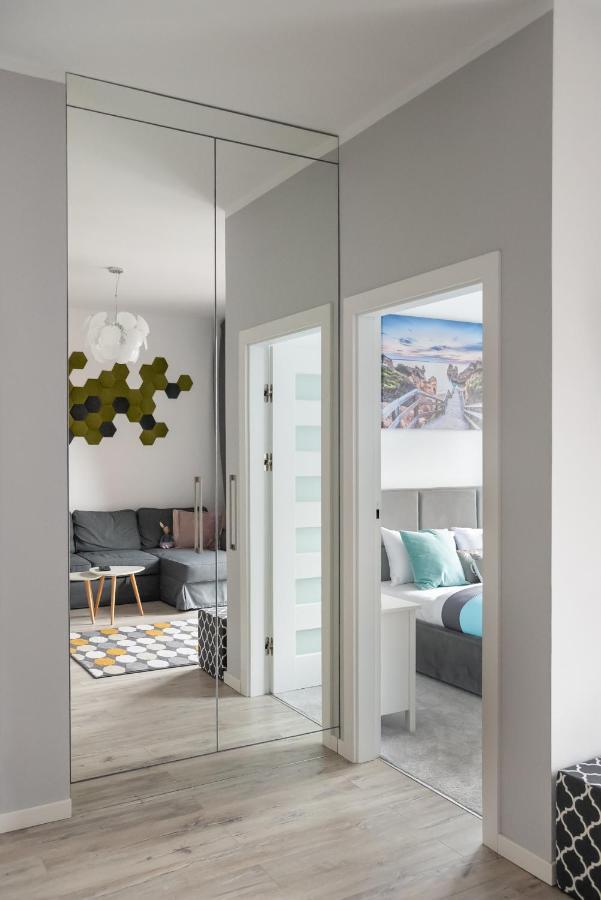 Ursynow Geometric Homey Apartment *