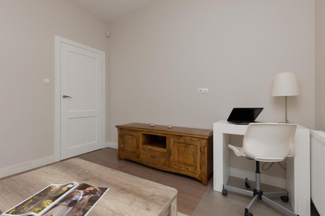 Dom wakacyjny Three-bedroom Family House With Garden Nowa Wies By Renters Warszawa