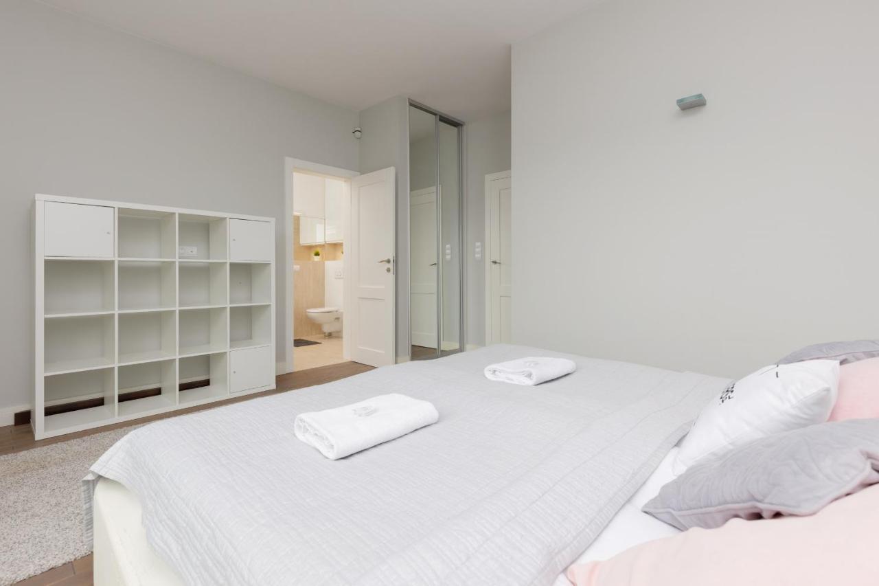 Three-bedroom Family House With Garden Nowa Wies By Renters *