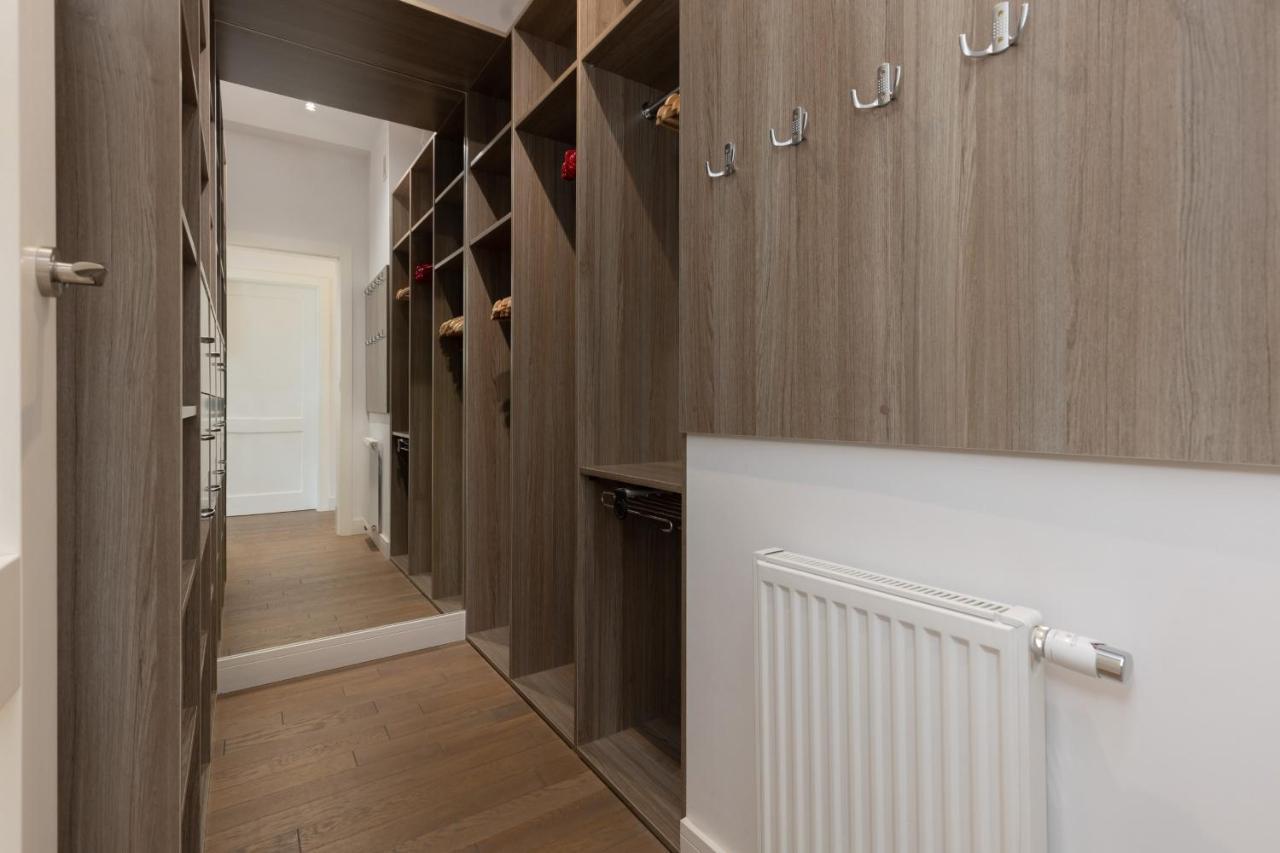Three-bedroom Family House With Garden Nowa Wies By Renters