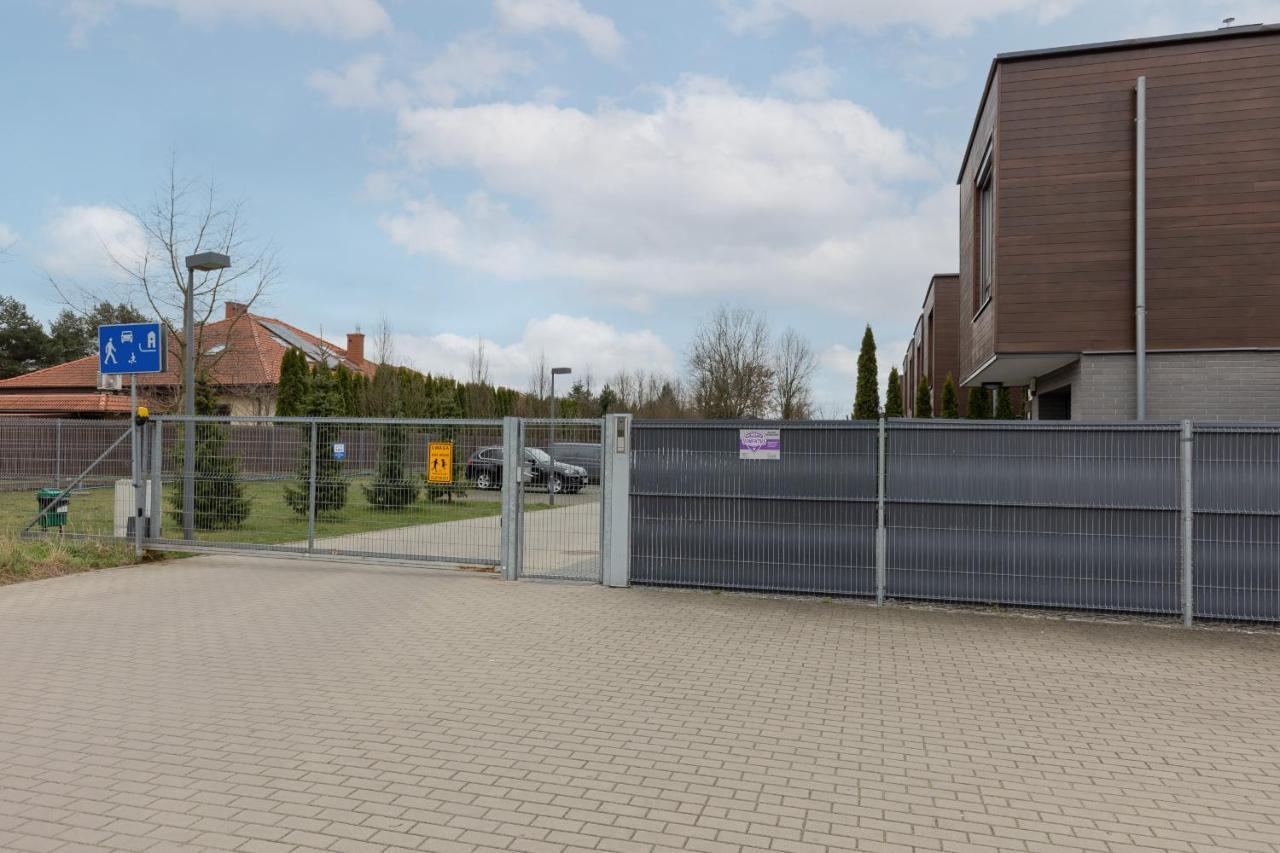 Three-bedroom Family House With Garden Nowa Wies By Renters Holiday home Warsaw